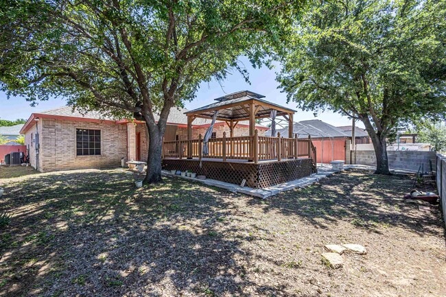 Building Photo - 10702 Patron Loop