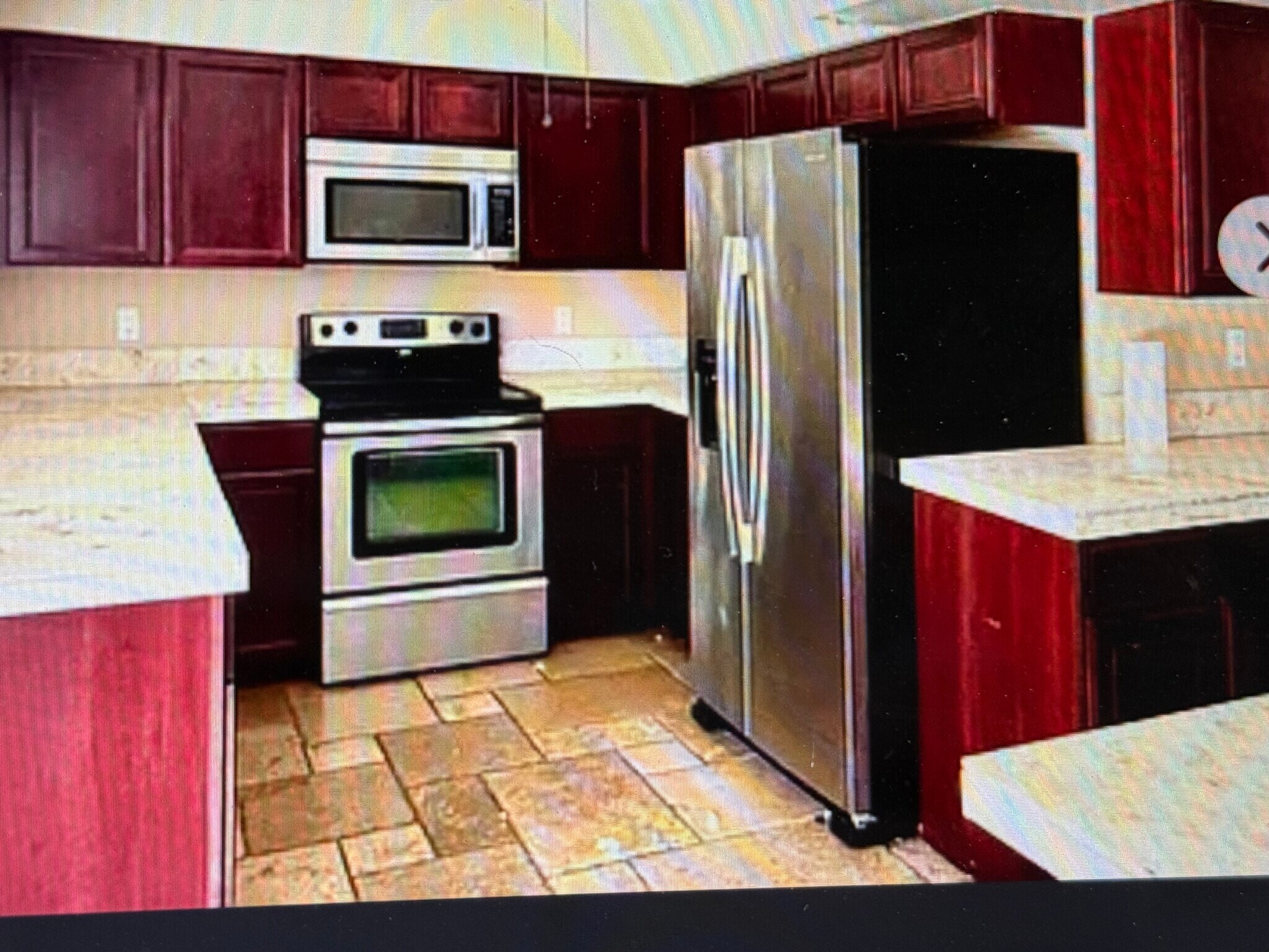 kitchen - 1114 E Carter Dr