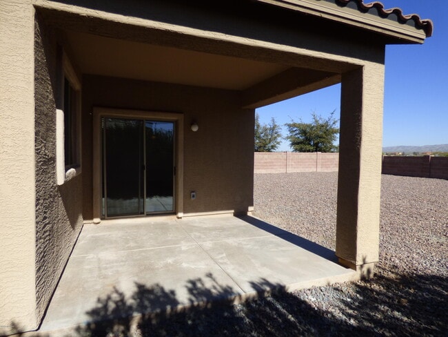 Building Photo - 13004 N Lea Maw Dr