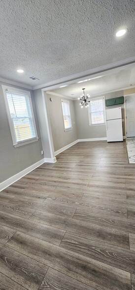 Building Photo - 640 Homestead Ave