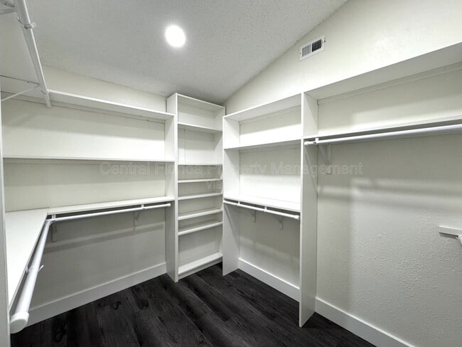 Building Photo - 9943 Bay Vista Estates Blvd