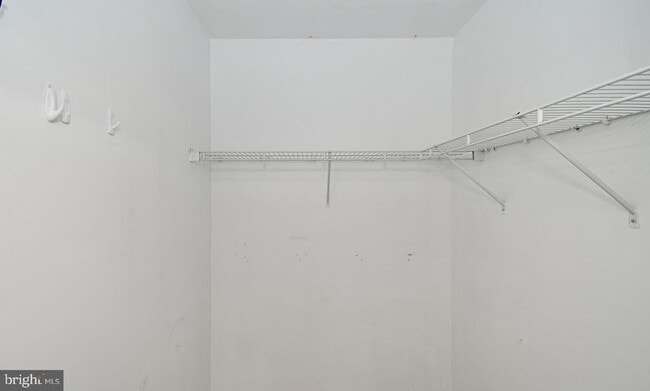 Building Photo - 1055 Balley Dr