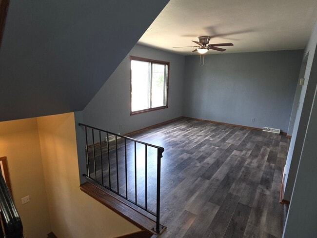 Building Photo - 3 bedroom Mukwonago townhome
