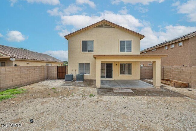 Building Photo - 22664 W Solano Dr