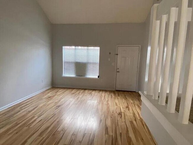 Building Photo - 12131 Bottlebrush Pl