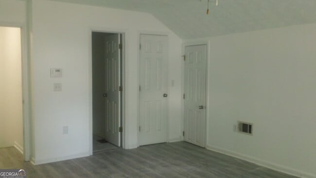 Building Photo - 6493 Wellington Chase Ct