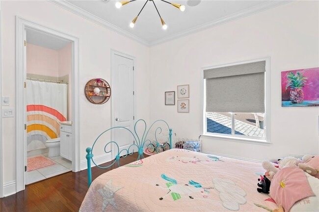 Building Photo - 4406 W Azeele St