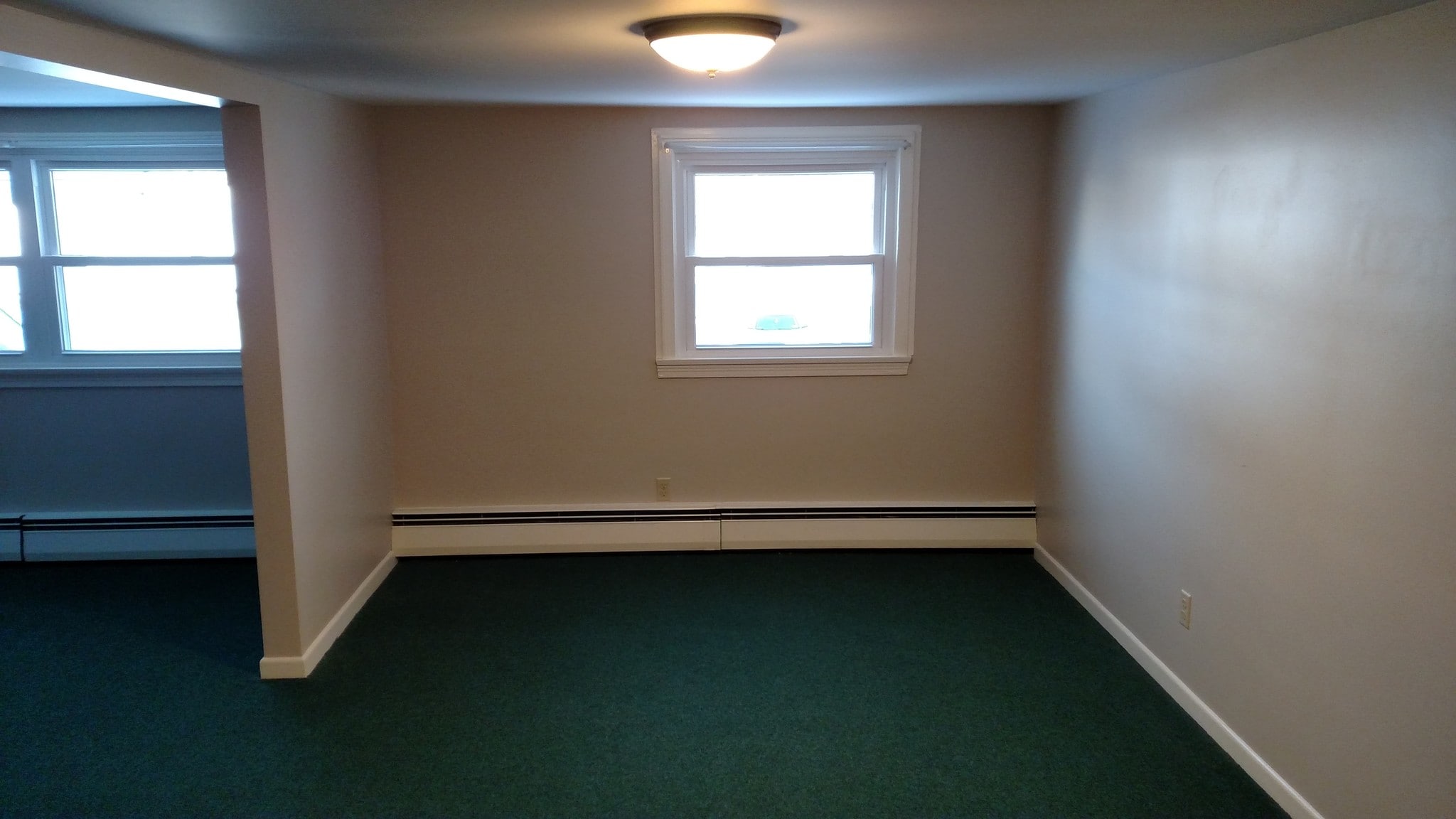 Dining Room - 3875 N Buffalo St