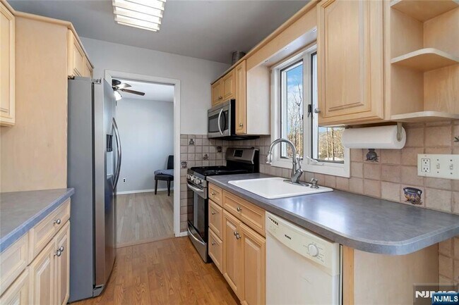 Building Photo - 9 McKinley Pl