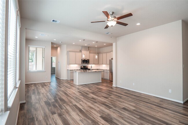 Building Photo - 16119 Northern Cardinal Ln