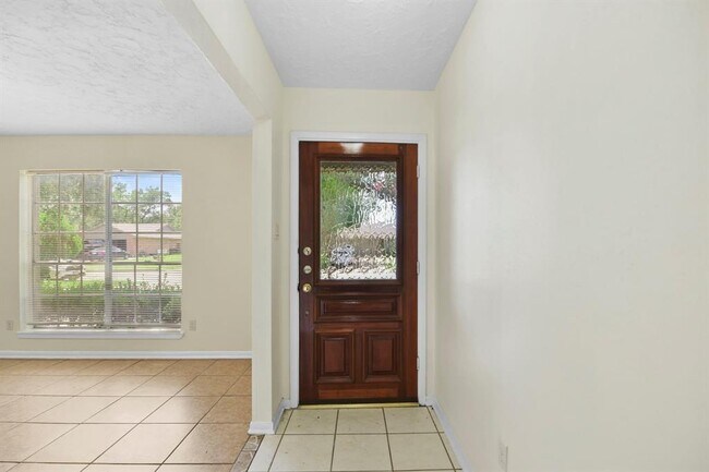 Building Photo - 4426 Autumn Meadow Dr
