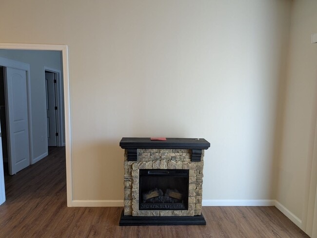 Building Photo - Charming 2BR Condo in Dardenne Prairie