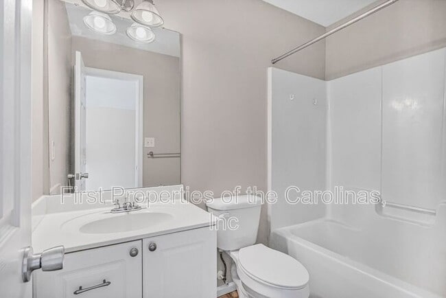 Building Photo - 1544 Tiana Way