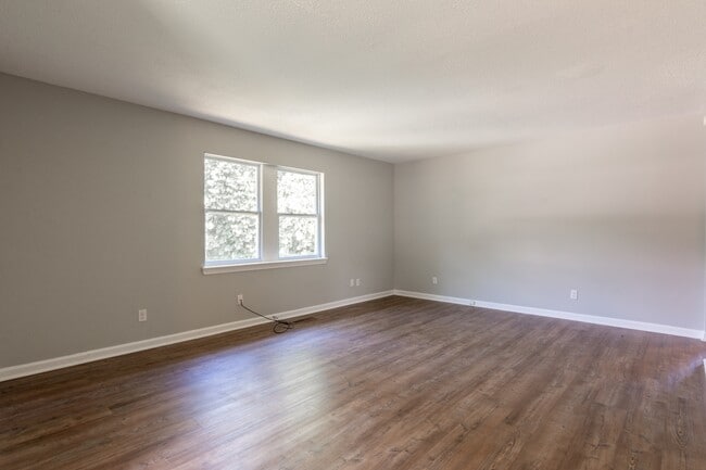 Building Photo - 3960 Arbor Pl Ln