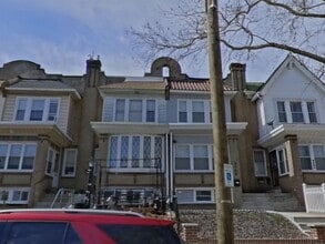 Building Photo - 6459 N 16th St