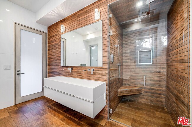 Building Photo - 16457 Westfall Pl