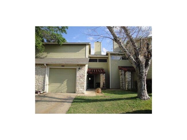 Building Photo - 512 Eberhart Ln