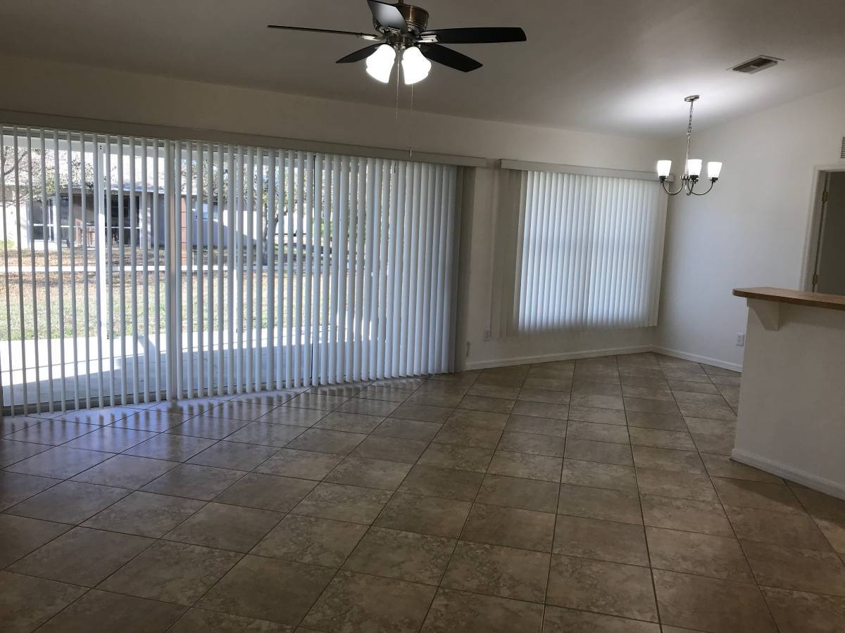 Building Photo - 1739 NW 19th Ter