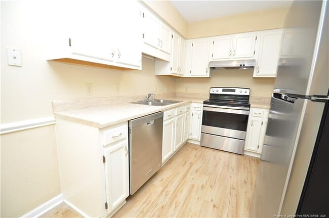 Building Photo - 1004 Oak Lake Ct