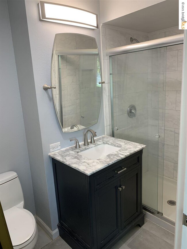 Building Photo - 1801 Sereno Dr