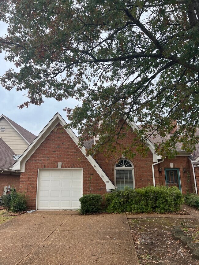 4030 Rolling Green Dr 4030 Rolling Green Dr Memphis TN 38125