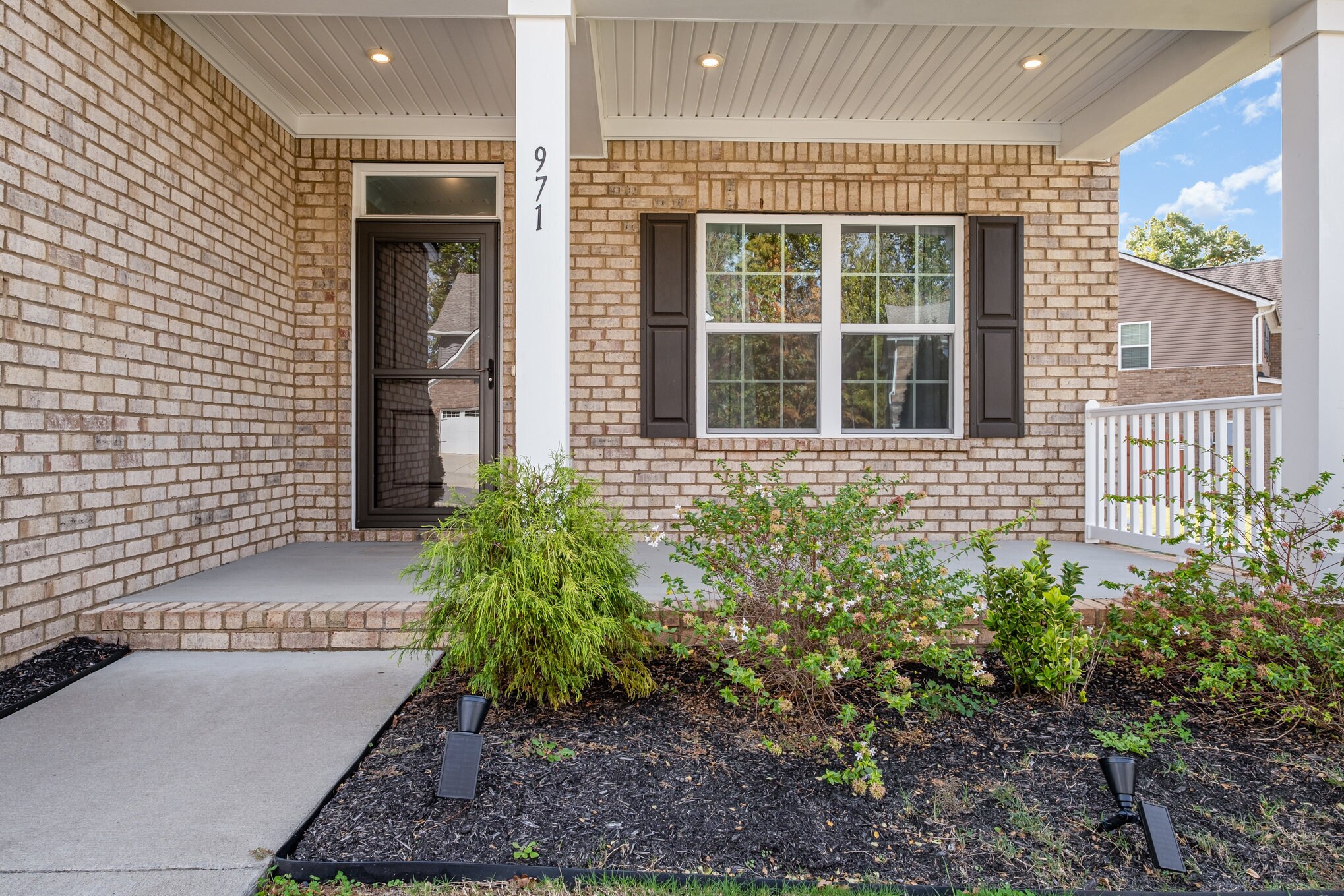 Building Photo - 971 Fancher Ln