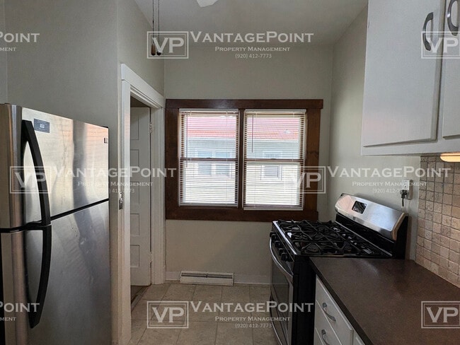 Building Photo - 2110 Lincoln St