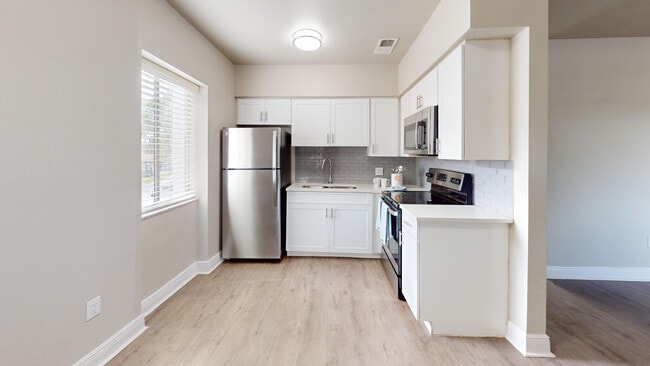 Kitchen - Soto Apartments