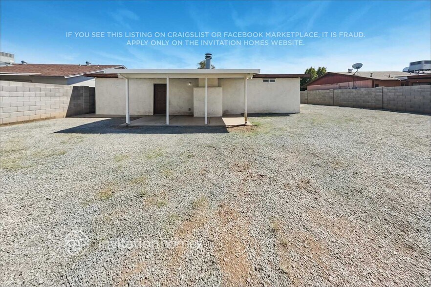 Building Photo - 3068 N 87th Ave