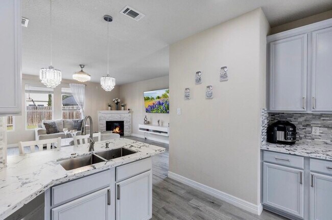 Building Photo - 17815 Egret Lake Way