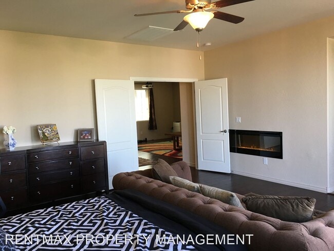 Building Photo - 4 br, 3.5 bath House - 669 COFFEE CHERRIES CT