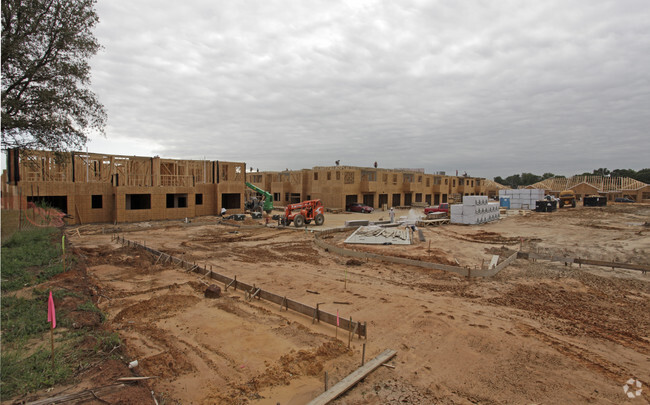 Building Photo - Watercrest at Mansfield