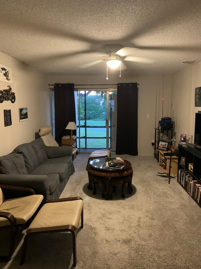 Building Photo - 2550 Eagle Dr