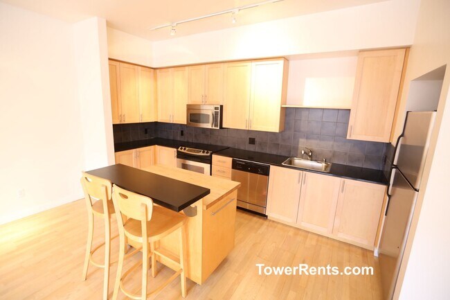 Building Photo - 1200 65th St