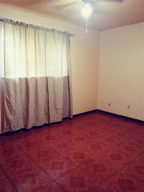 Building Photo - 2400 Village Walk