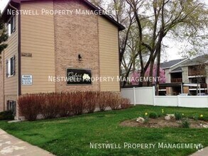 Building Photo - 804 Cedar Pine Ct