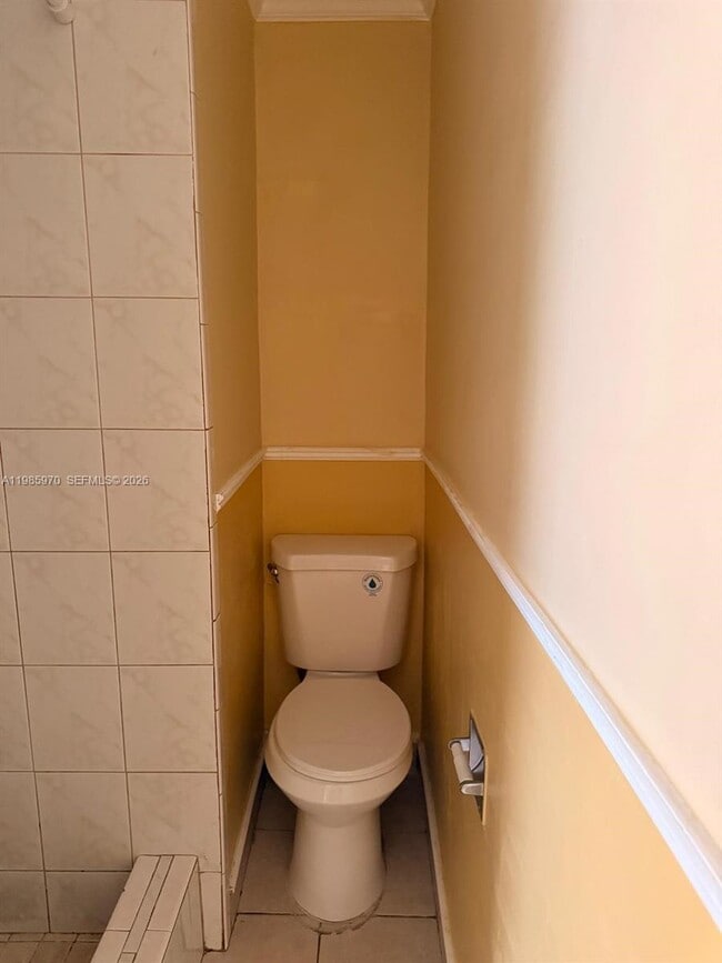 Building Photo - 409 NW 33rd St