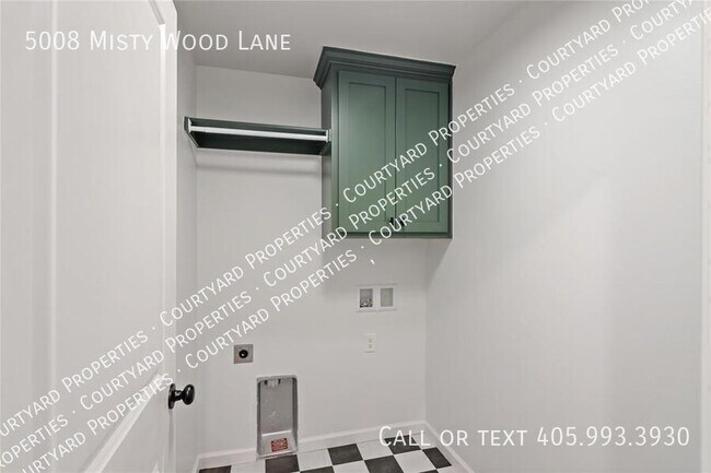 Building Photo - 5008 Misty Wood Ln