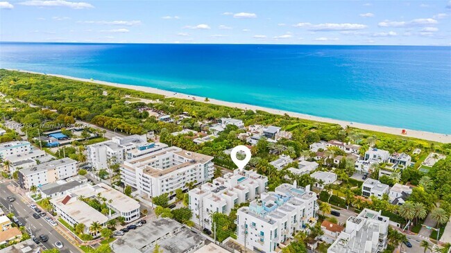 Building Photo - 7744 Collins Ave