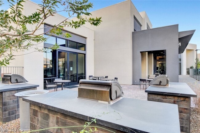 Building Photo - 1165 Notch Peak St