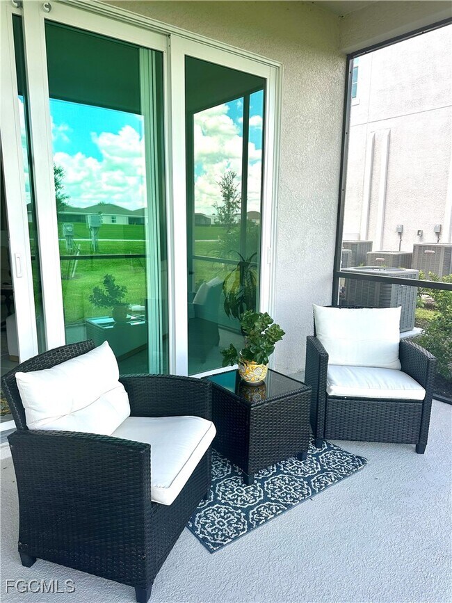 Building Photo - 20610 Hazelnut Ct