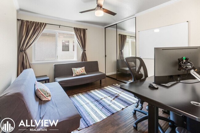 Building Photo - Beautifully Upgraded Home in Prime Mission Viejo Location