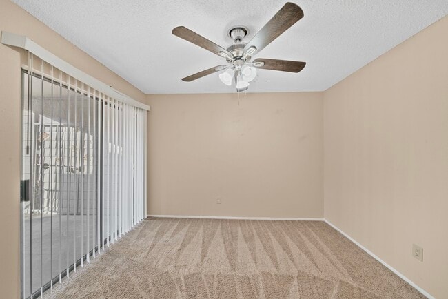 Building Photo - 6701 Sands Point Dr