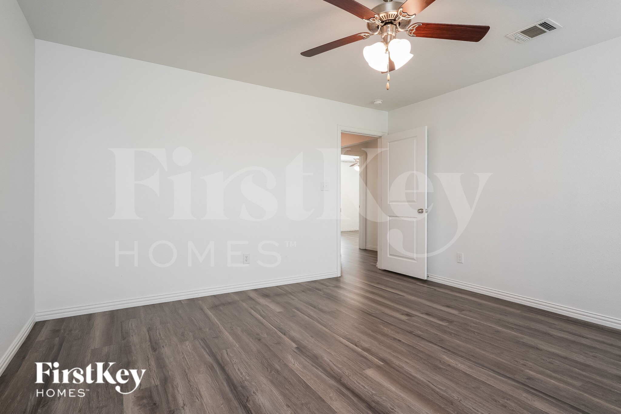 Building Photo - 7316 Parkside Pl Dr