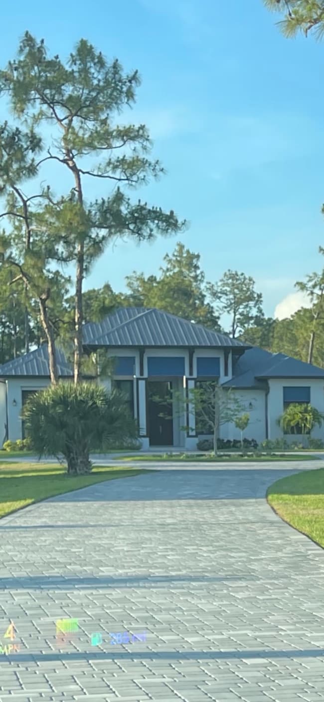 Building Photo - 6423 Livingston Woods Ln