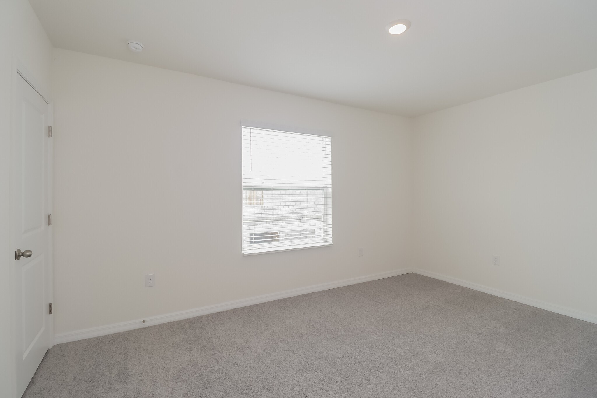 Building Photo - 2894 Peony Pr Ln