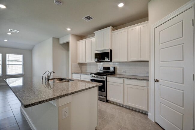 Building Photo - 4407 Reese Ravine Ln