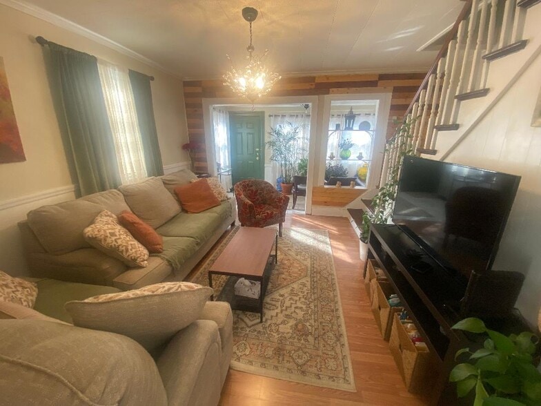Move in Ready! - 11 Walnut St