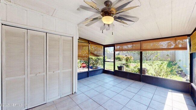 Building Photo - 695 A1A N