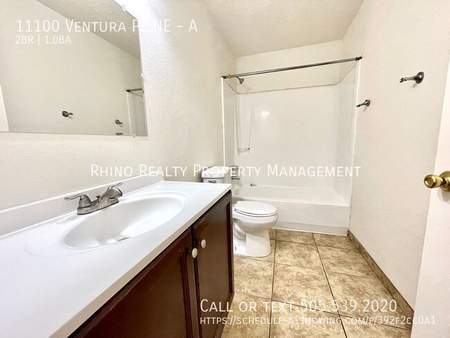 Building Photo - 11100 Ventura Pl NE